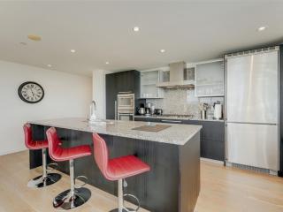 Spacious Splendour - Victoria - 1