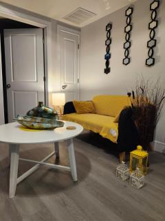 Comfy, cozy, affordable and private - free parking - Richmond Valley - 7