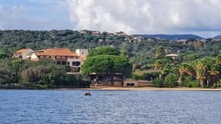 Appt T2, terrasse, Piscine, accès plage - 7