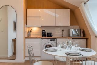 Appartement deux chambres sur la place Sébastopol - 1