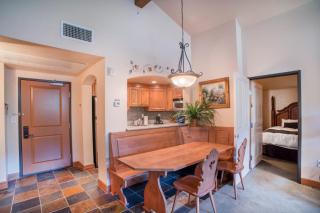 Villa 1 Bed 1 Bath Full Kitchen - Midway - 8