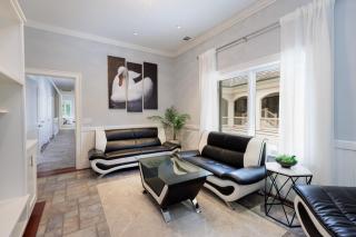 Luxe Family Retreat with Lagoon Views, Private Pool, Game Room, Concierge Services - Hilton Head Island - 8