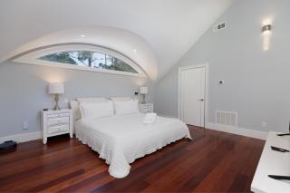 Luxe Family Retreat with Lagoon Views, Private Pool, Game Room, Concierge Services - Hilton Head Island - 1