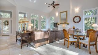 Family Home on Golf Course , Private Pool and Spa, Putting Green, Large Patio - Hilton Head Island - 4
