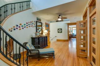 Family Retreat with Backyard Oasis, Private Pool, Spa, Fireplace, Game Room - Hilton Head Island - 4