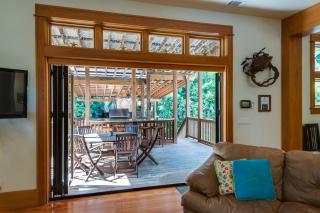 Family Retreat with Backyard Oasis, Private Pool, Spa, Fireplace, Game Room - Hilton Head Island - 1