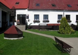 Hotel Valaskuv Grunt - Bouzov - 2