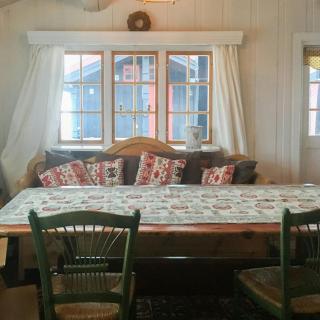 Mountain Cabin With Views And Close To Ski Trails - - 3