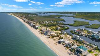 Beach Dayz, Walk to Beach, Restaurants, Boat Dock and More - Bonita Springs - 9