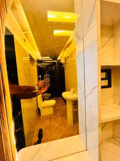K C Homestays - Varanasi - 3