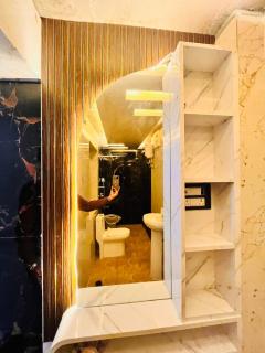 K C Homestays - Varanasi - 1