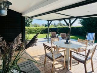 Bjælkehus Ved Flovt Strand Med Sjæl Og Charme - 6