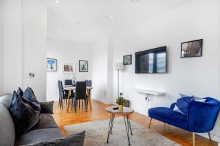 Chic 3-Bedroom Flat with Private Balcony in Battersea - Londra - 9