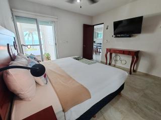 Casa Paloma Oceanfront House at Puerto Morelos - Puerto Morelos - 4