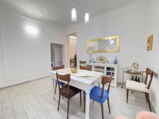 Casa Viberti, Dimora storica con vista mozzafiato sulle Langhe - Serralunga d'Alba - 9