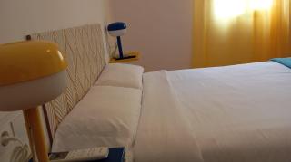 Habitación con baño privado cerca de la catedral en zona con aparcamiento gratis - Jaén - 6
