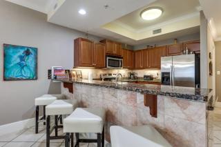 Mardi Gras Boho Chic Condo on the Gulf! - Dauphin Island - 4