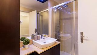 Cedofeita Quiet Retreat by LovelyStay - Oporto - 5