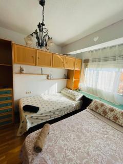 Habitaciones cómodas en la mejor zona de granada - Granada - 3