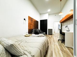 1min Walk to Market Square, Beautiful Views! Stylish 1BR Kitchen - Wrocław - 8