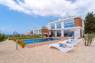 Coral Elite Residence Mit Pool Und Whirlpool - Peyia - 4