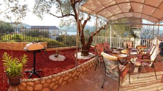 Ferienwohnung mit viel Komfort und Terrasse unmittelbar am Strand - Trogir - 6