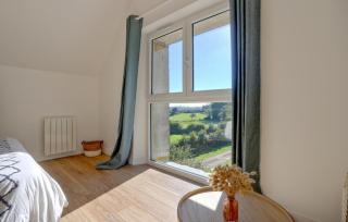 Cozy Home In La Pernelle With Wifi - 2