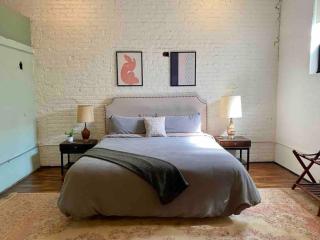 Downtown Lynchburg, Vault Loft, 1,500 sq. ft., Va - Lynchburg - 7