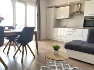 Moderne Wohnung Mit Grillplatz Auf Dem Balkon - Dramalj - 0