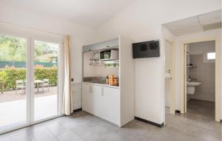 1 Bedroom Stunning Home In Imperia - Imperia - 8