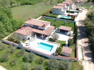 Nettes Ferienhaus in Žikovići mit Privatem Pool - 9