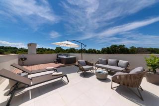 Luxuriöse Villa Perla Exclusive mit Pool, Jacuzzi und Panoramameerblick - Poreč - 6