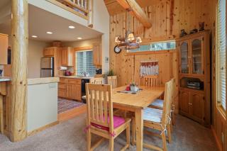 Deer Park Cabin - Redmond - 1