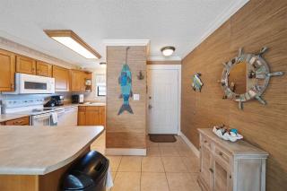 Seaside Beach & Racquet 2203 by Current Tides Vacation Rentals - Orange Beach - 4