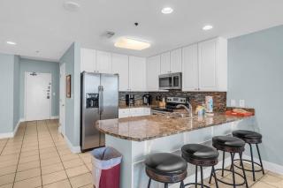 Lighthouse 1806 by Current Tides Vacation Rentals - Gulf Shores - 4
