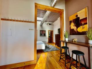 Stunning Studio Overlooking Main Street Parkade! - 8