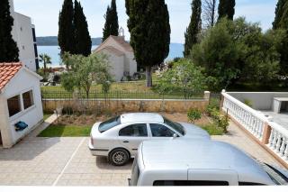 Große Wohnung Mit Meerblick, Wenige Schritte Vom Strand Entfernt - Trogir - 9