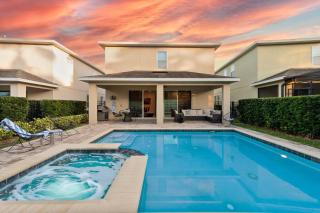 Private Heated Pool Billiard lounge 6MI to Disney - 0