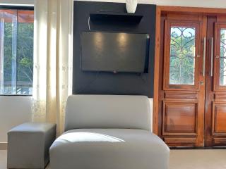 Casa com hidromassagem a passos da praia | BZCE359 - Búzios - 3