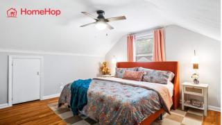4 Bedroom Pool and Hot Tub Home Near Cleveland - Euclid - 6