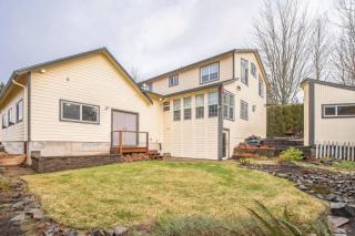 Spacious 4BR retreat in the heart of wine country - 9