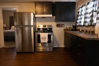 Homey 3 Bedroom Duplex - Hastings - 1
