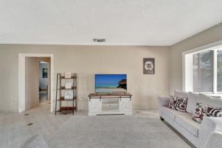 Cozy Private Rm Near Beach Travelers Welcome J1A shared home - Sarasota - 7