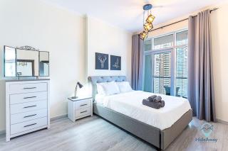 1BR Modern, Stylish Mins to Beach Dubai Marina - 9