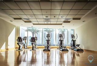 1BR Modern, Stylish Mins to Beach Dubai Marina - 5