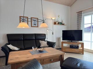 Ferienhaus mit Kaminofen in Burhave - Burhave - 9