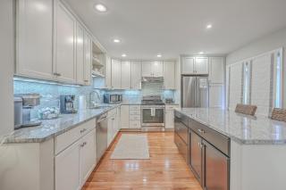 Renovated Luxury Cottage on Seabrook - Nicholasville - 9