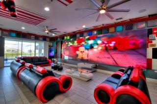2421-14-RD- Sports themed Home with Bowling Alley - Kissimmee - 7