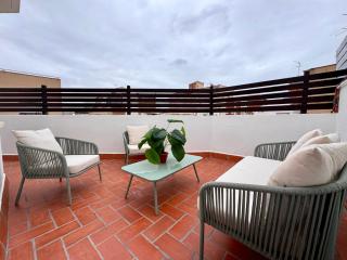 Crysoyle Apartment II Barcelona Next to Camp Nou - Hospitalet de Llobregat - 6