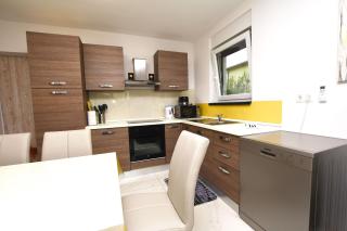 Apartments Daisy - Pakoštane - 6